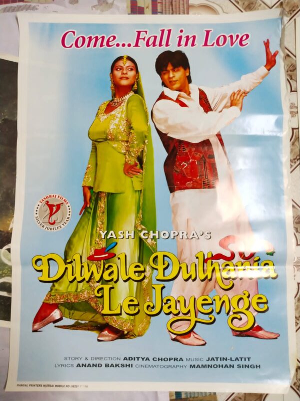 DILWALE DULHANIA LE JAYENGE bollywood movies poster