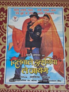 DILWALE DHULANIA LE JAYENGE bollywood movies poster